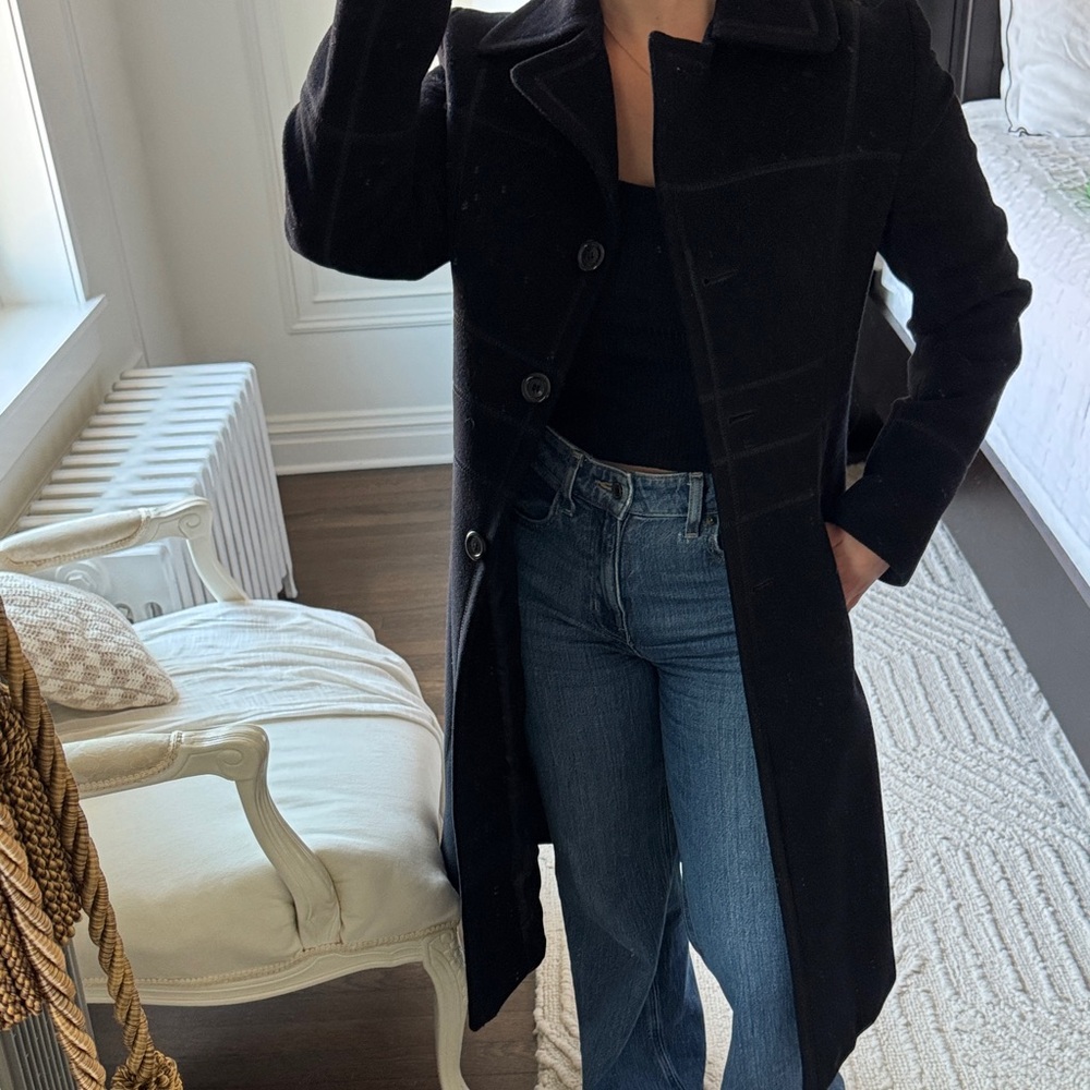 Vintage Women’s Black Cashmere Blend Coat – Classic Tailored Longline